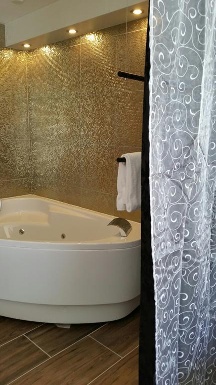 Hotel Crystal 3*